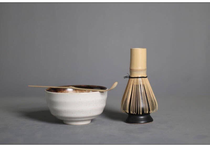 Ceramic Matcha Set with Bamboo Whisk, Whisk Holder and Spoon